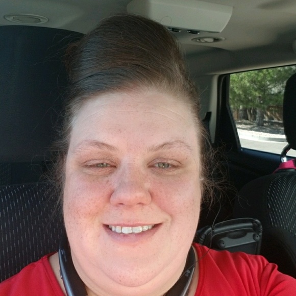 Meet your Posher, Ashley - Picture 1 of 1